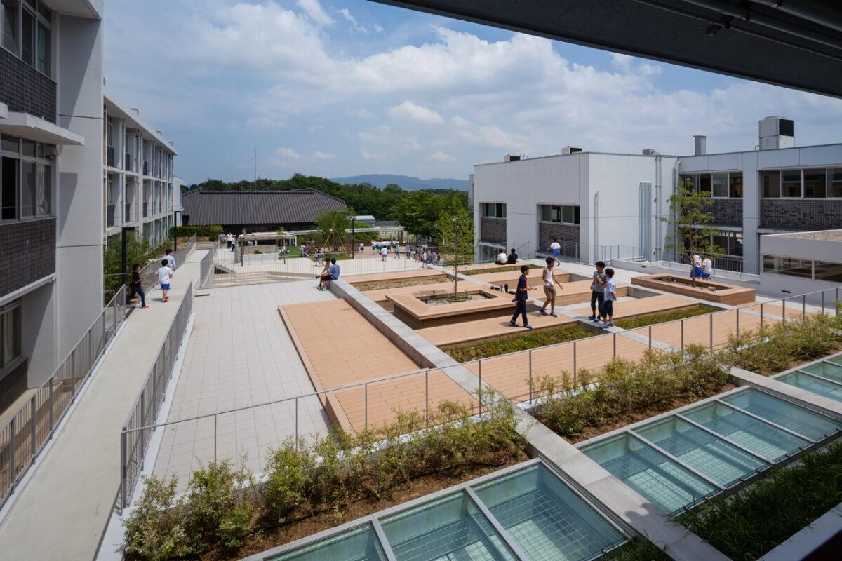 作品「東大寺学園：雑華ホール／サンガティ・スクエア｜Todaijigakuen Junior and Senior High School: Zakke Hall / Samgati Square」の画像 その4 （建築家 : 武富 恭美）