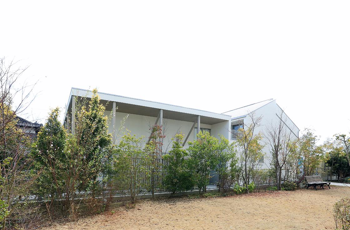 Image of "多目的ホール／産婦人科クリニック", the work by architect : Yoshitaka Wada (image number 1)