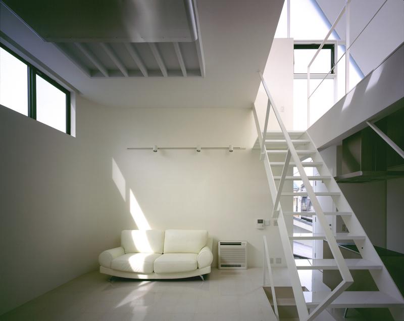 Round Cell House