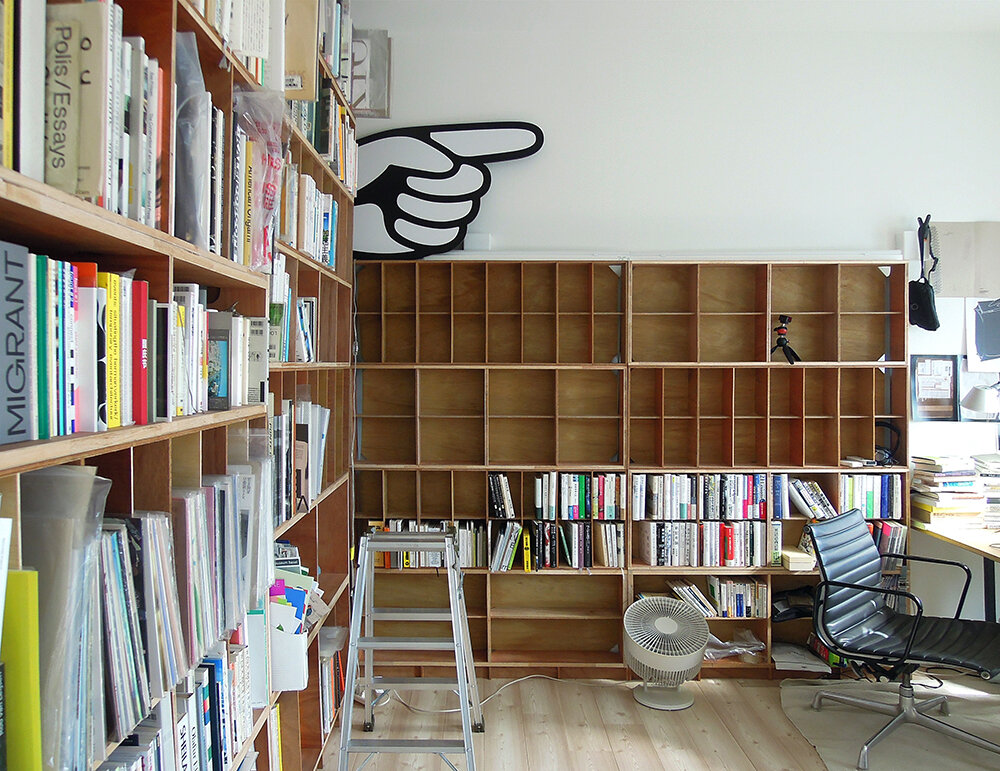 Bookshelf Boxes 箱積みの本棚 / 2020